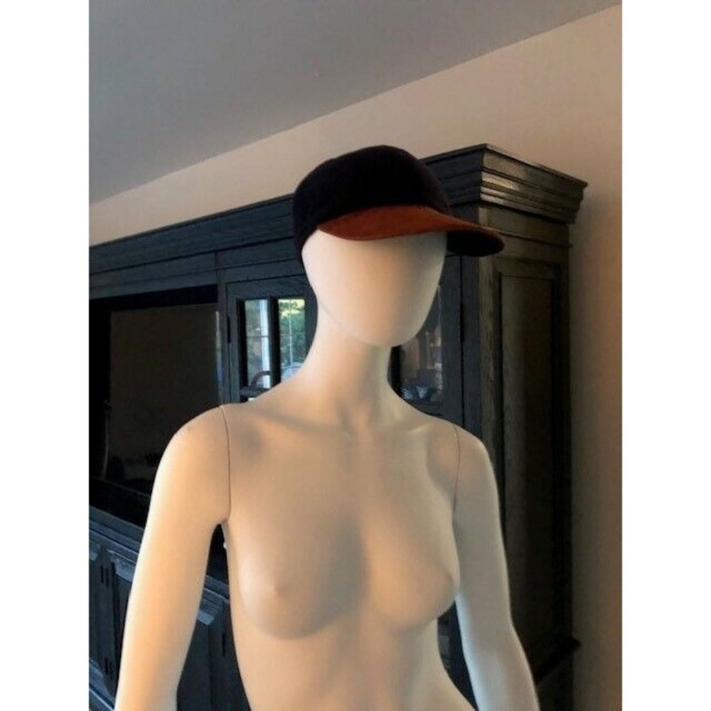 AUTHENTIC PREOWNED VINTAGE GIANNI VERSACE NAVY WOOL AND TAN SUEDE BASEBALL CAP
